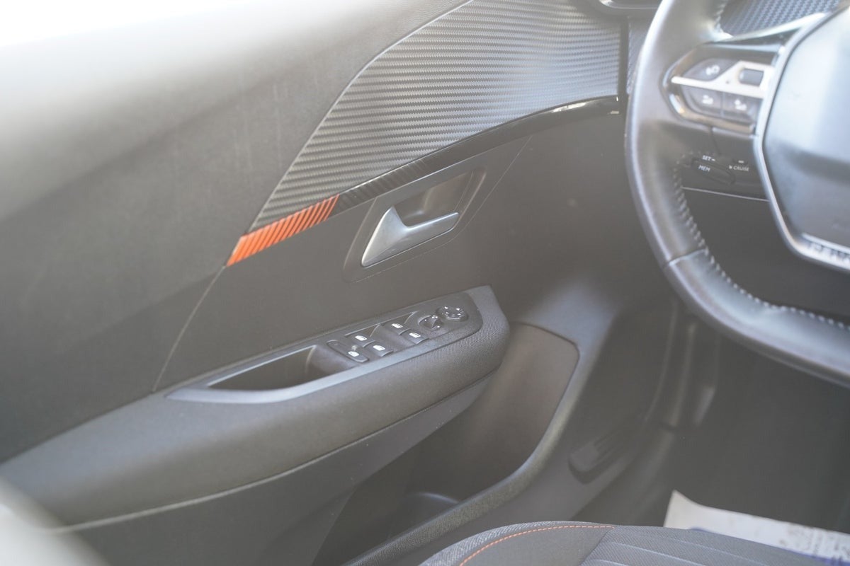 Billede af Peugeot 208 1,2 PureTech 100 Active Limited