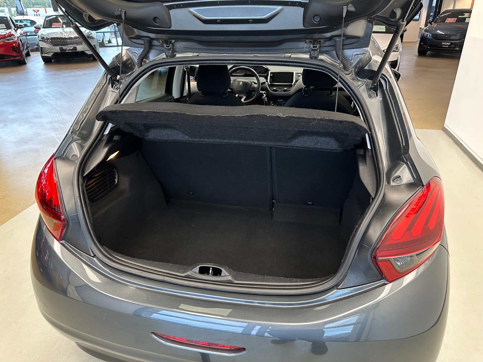 Billede af Peugeot 208 1,6 BlueHDi 100 Active