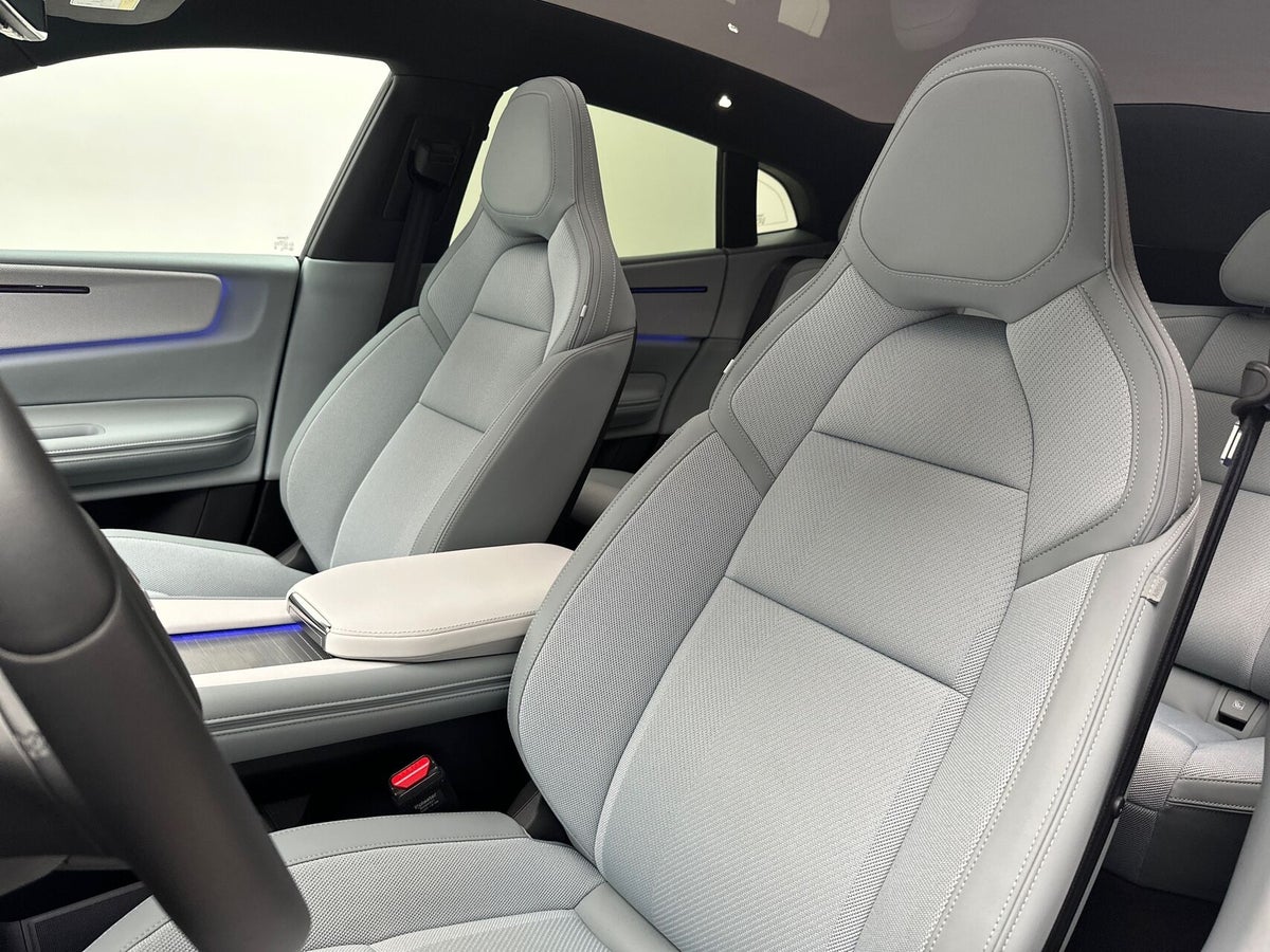 Polestar 4 Long Range billede 16