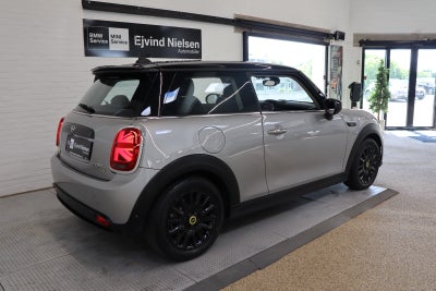 MINI Cooper SE Classic Trim