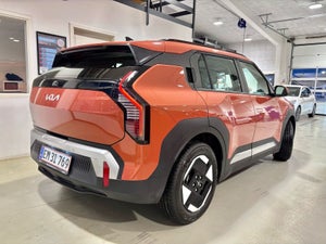 Kia EV3 Long Range Access