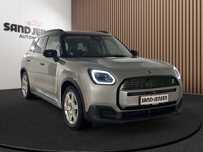 MINI Countryman SE Classic Trim M ALL4