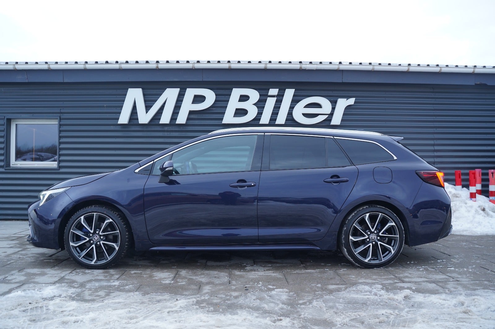 Billede af Toyota Corolla 2,0 Hybrid Elegant Touring Sports e-CVT