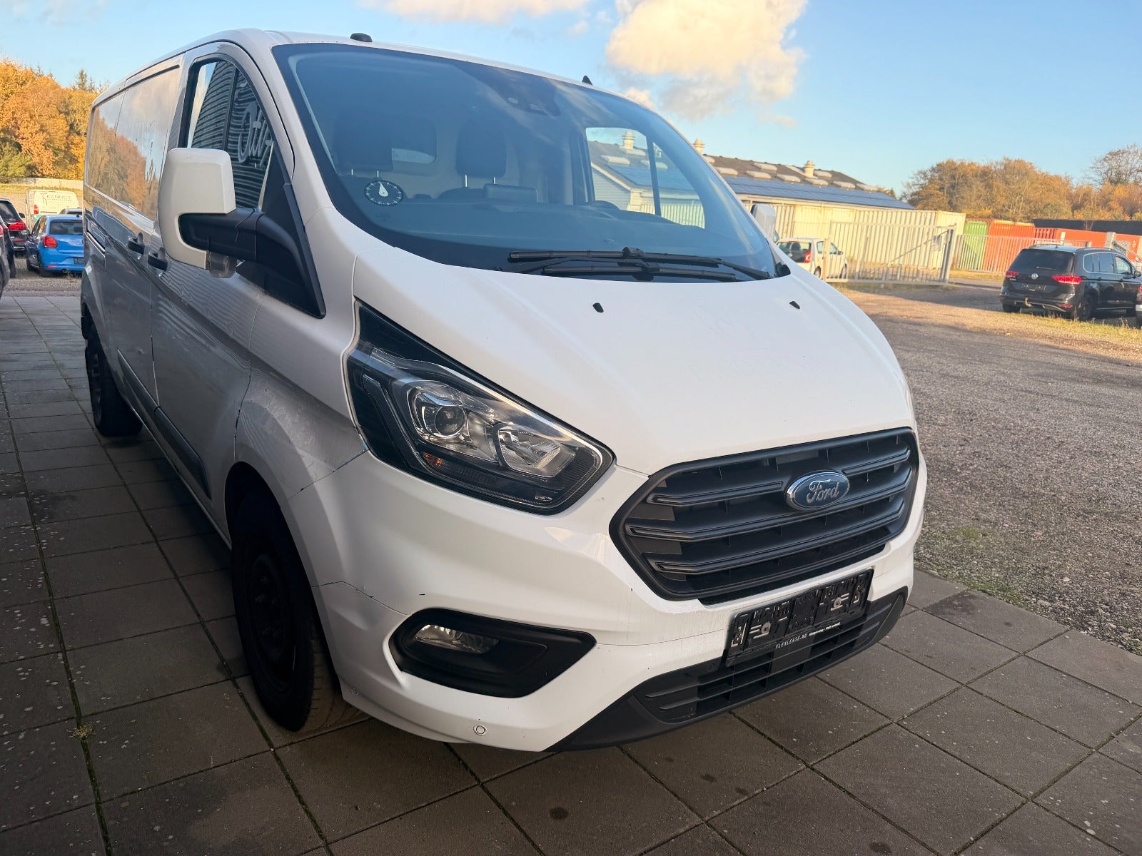 Ford Transit Custom 320 L2, Billede 8