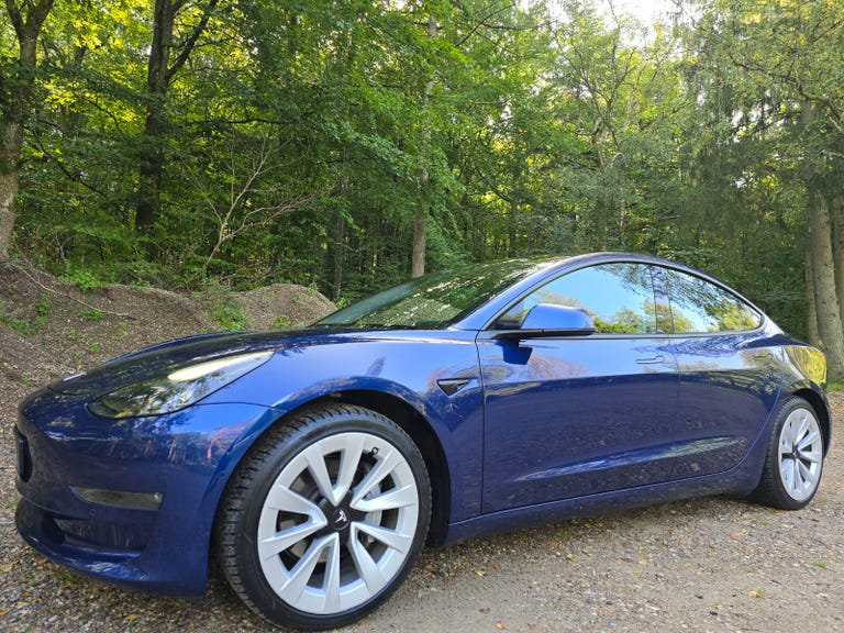 Tesla Model 3 Long Range AWD