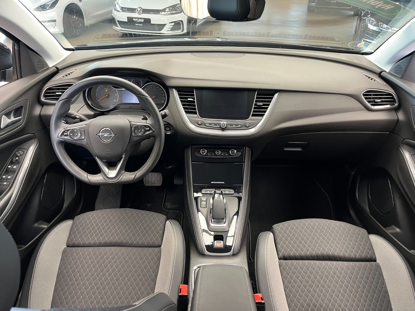 Billede af Opel Grandland X 1,6 Hybrid Ultimate aut.