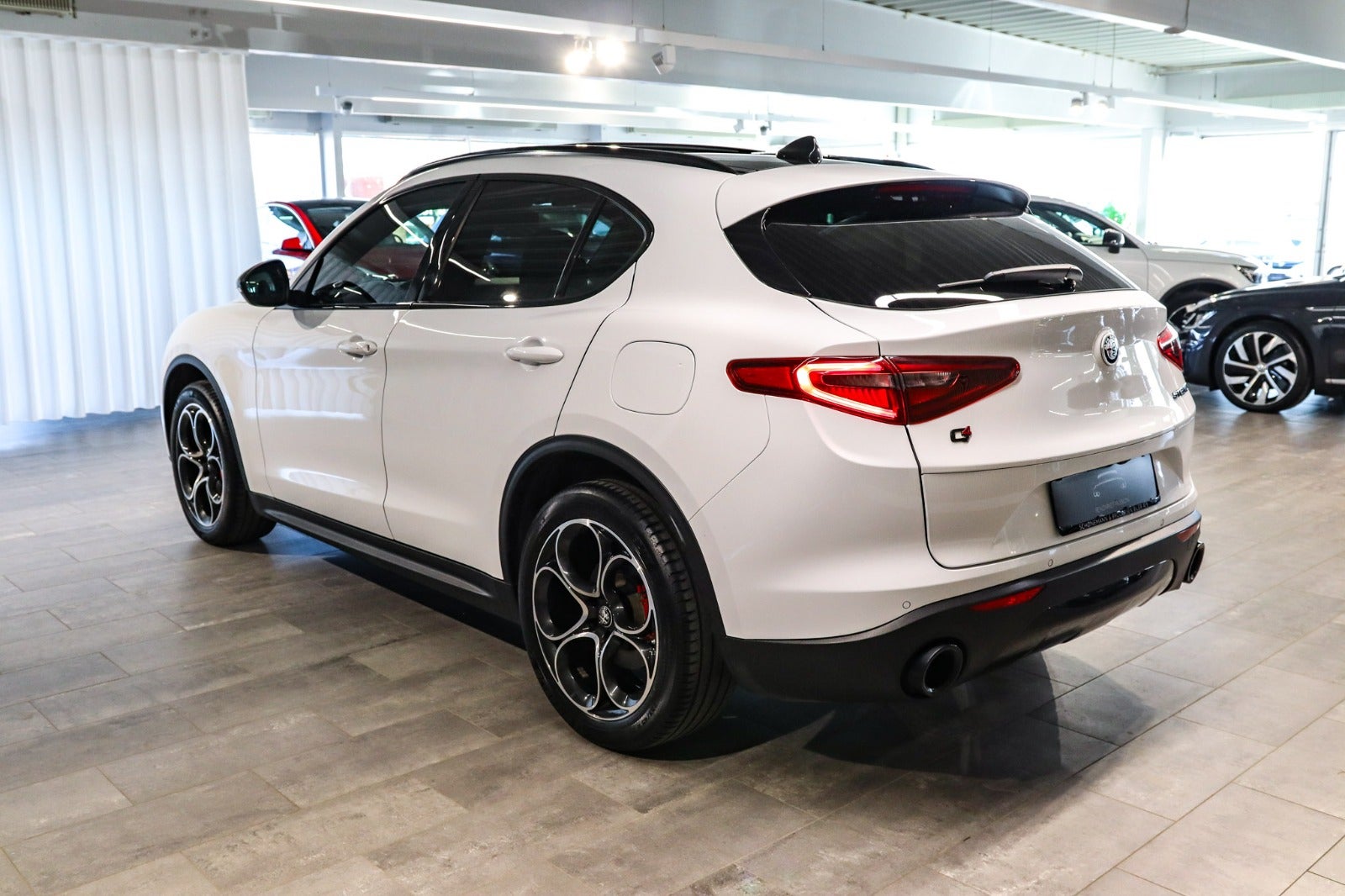 Billede af Alfa Romeo Stelvio 2,0 T 280 B-Tech aut. Q4