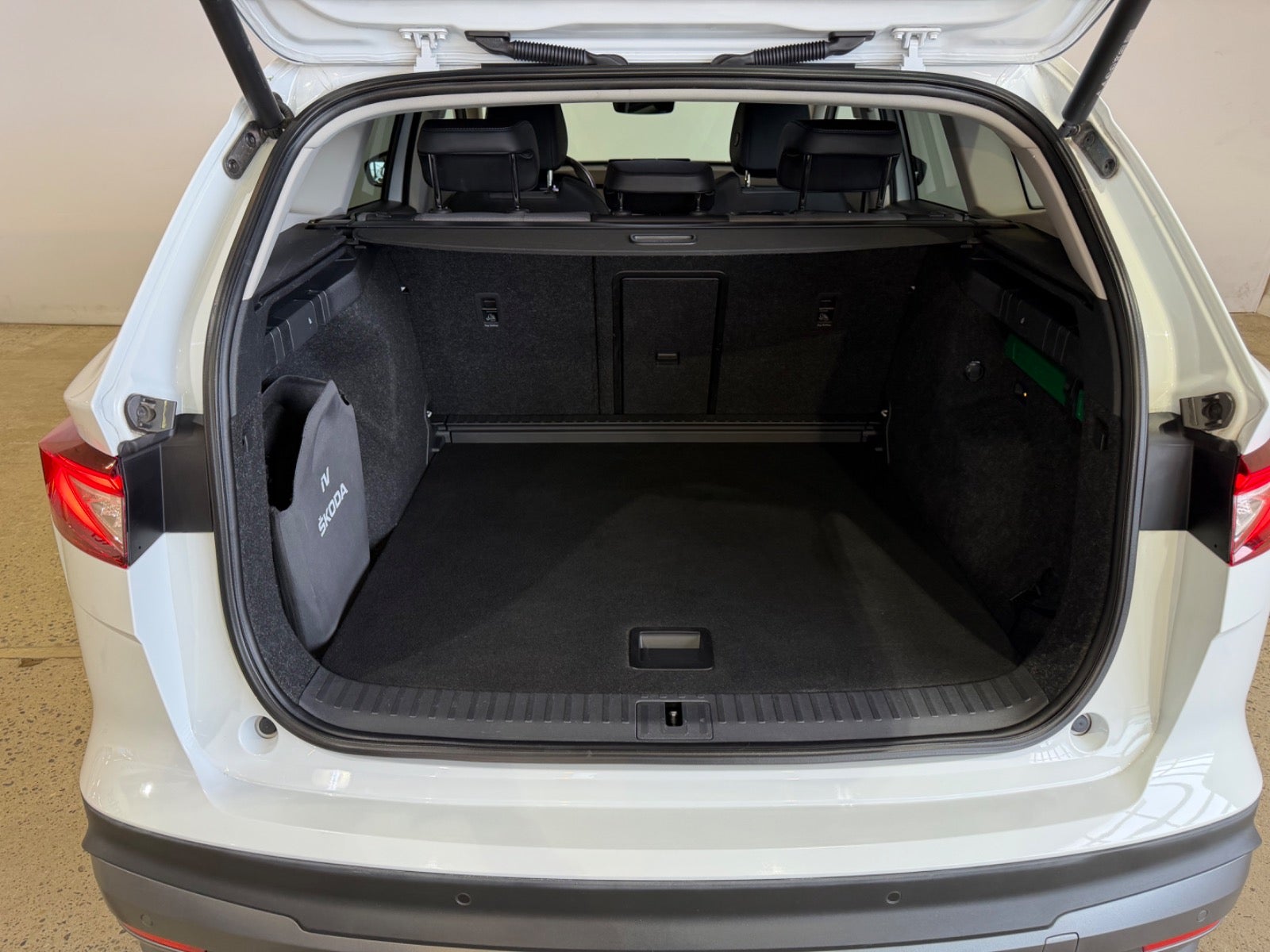 Skoda Enyaq iV Plus Loft