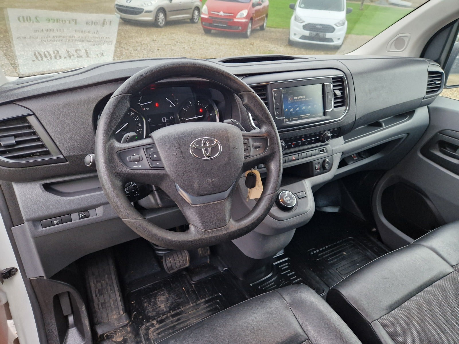 Billede af Toyota ProAce 2,0 D 120 Medium Comfort Master aut.