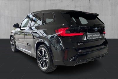 BMW iX1 xDrive30 M-Sport - 2