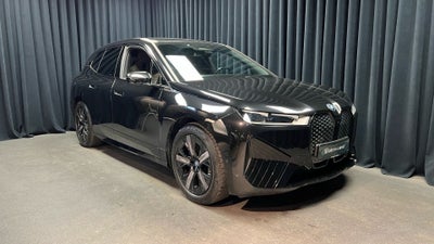 BMW iX  xDrive40 5d