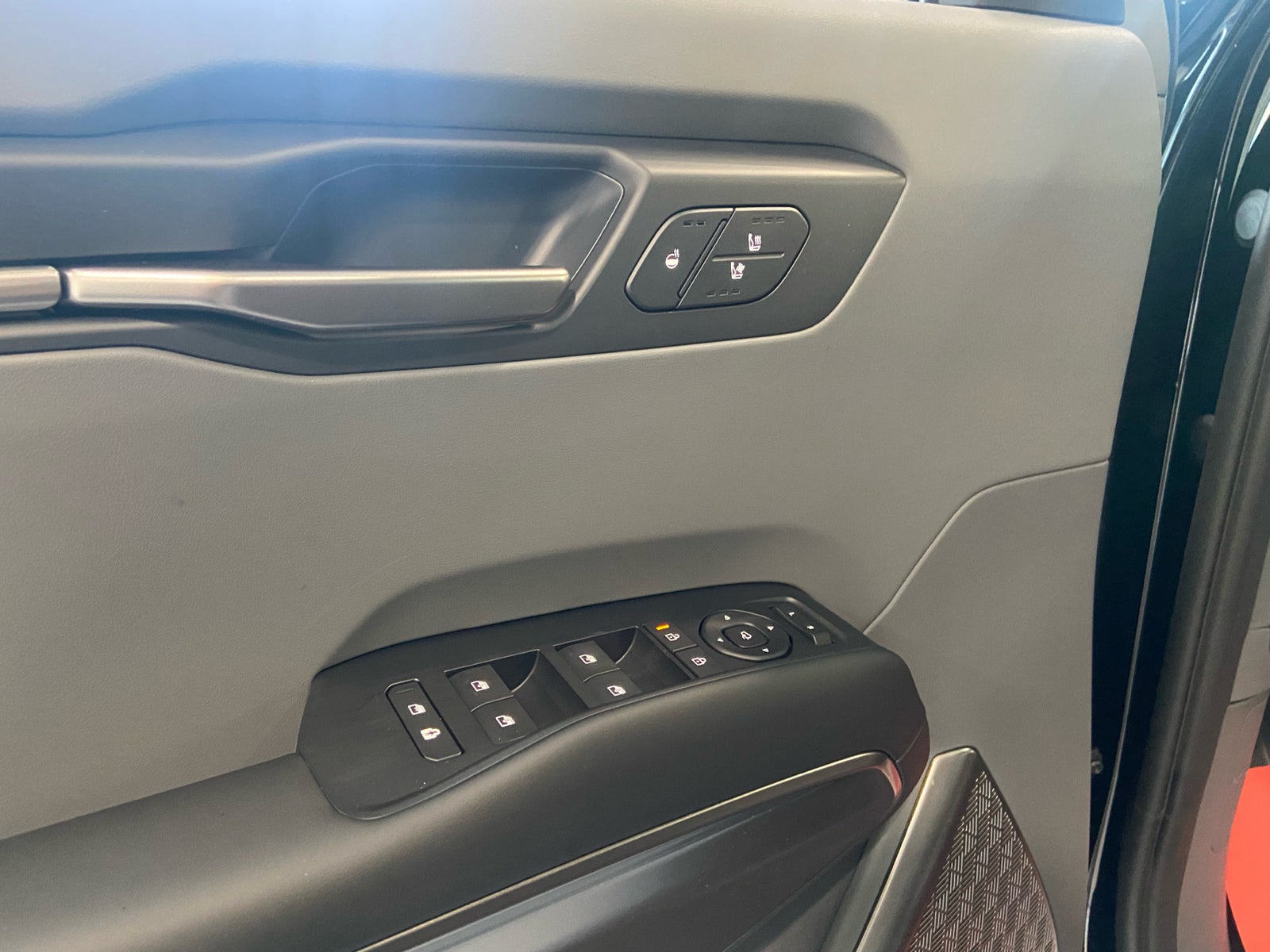 Kia EV9 Standard Range Upgrade RWD 7prs