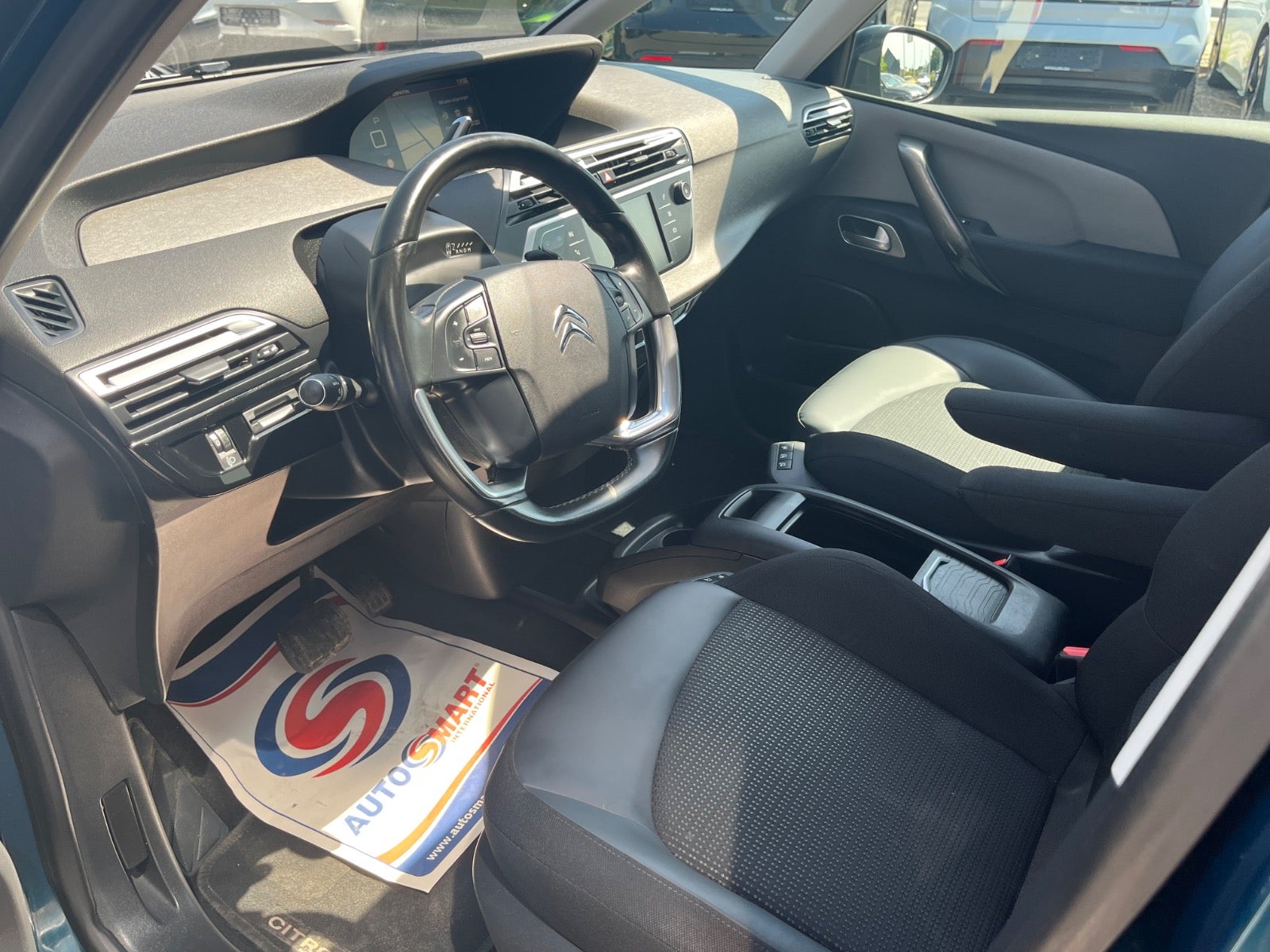 Billede af Citroën Grand C4 SpaceTourer 1,5 BlueHDi 130 VIP EAT8 7prs