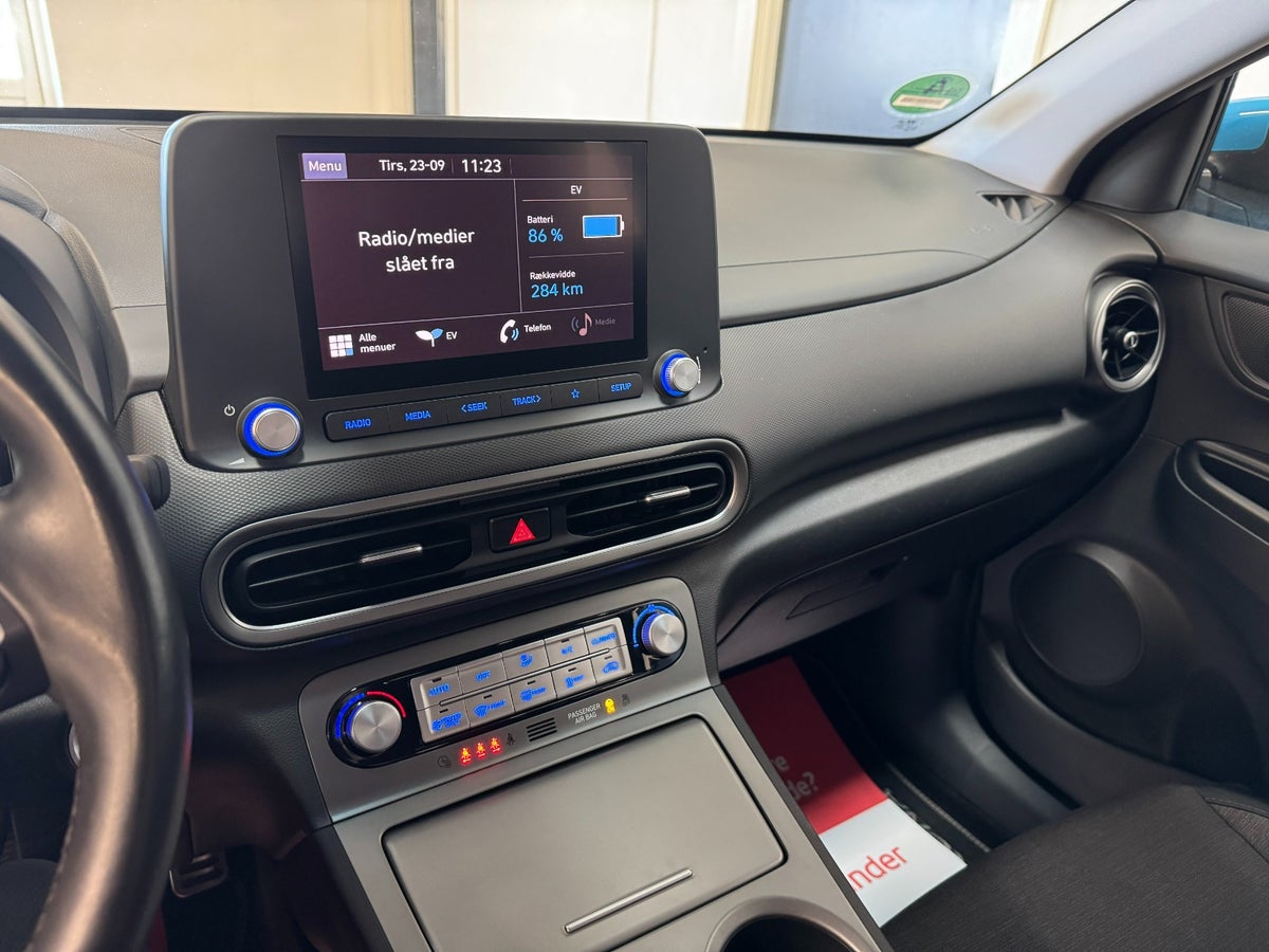 Hyundai Kona EV Select Hyundai Kona EV Select