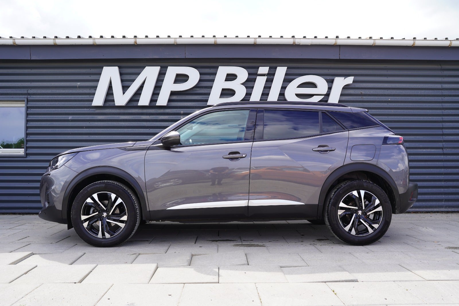 Billede af Peugeot 2008 1,2 PureTech 130 Allure Tour