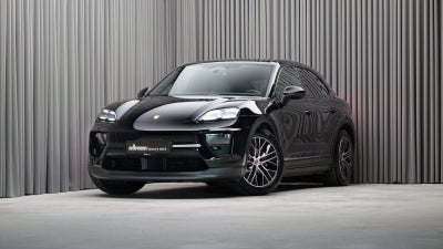 Porsche Macan 4   5d