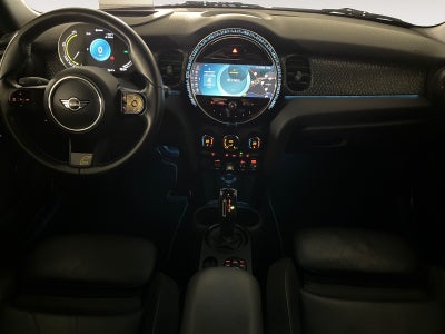MINI Cooper SE Experience