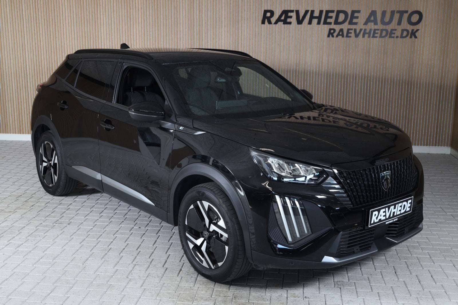 Peugeot e-2008 Allure 2025
