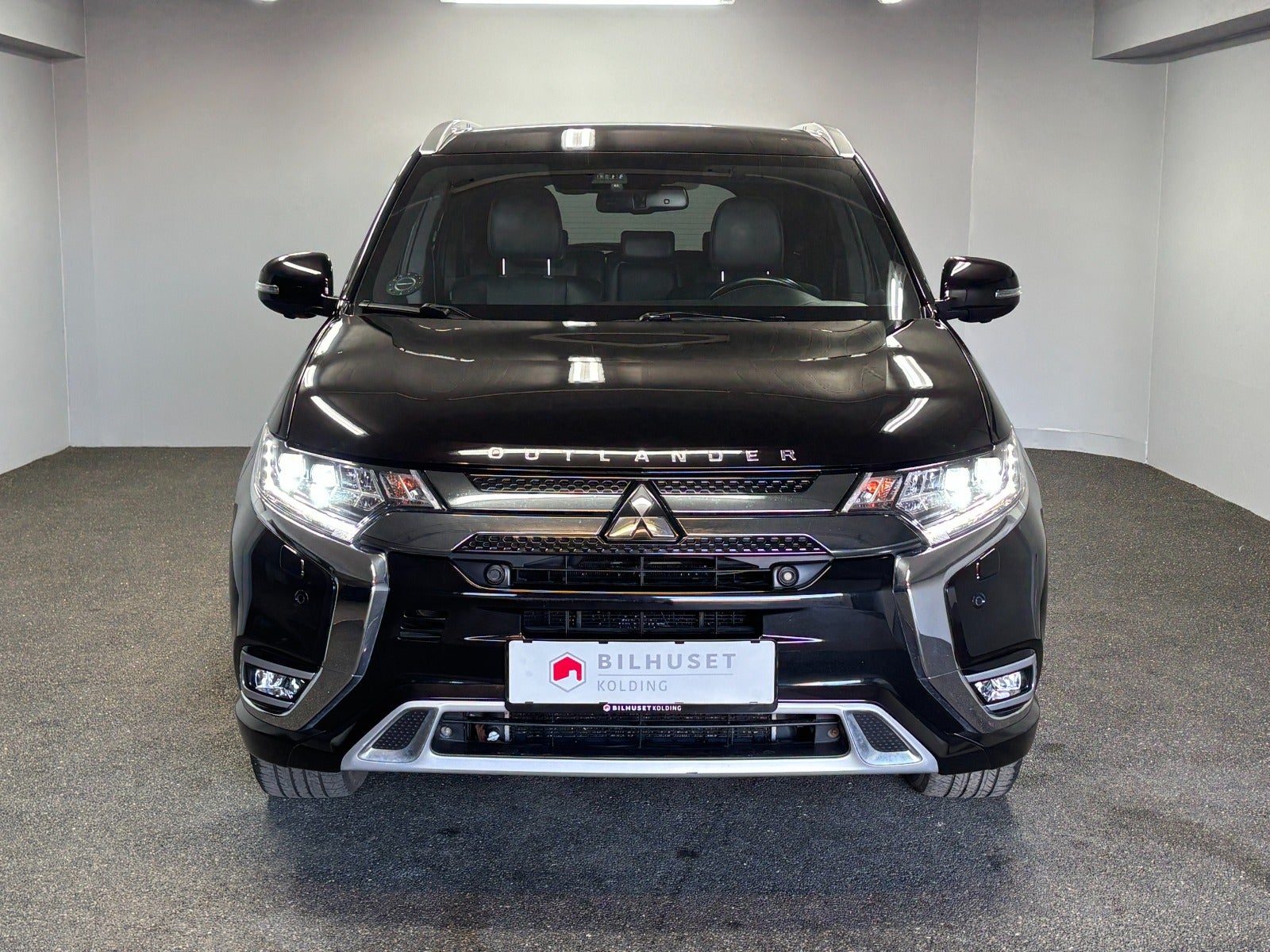 Billede af Mitsubishi Outlander 2,4 PHEV Instyle CVT 4WD