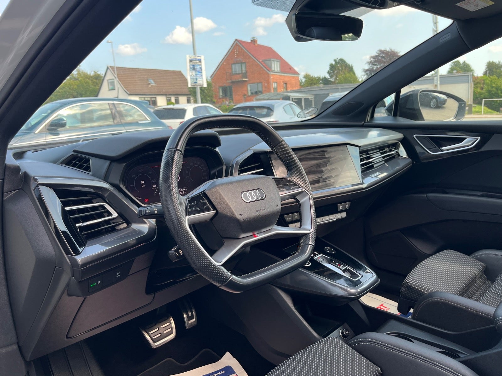 Billede af Audi Q4 e-tron 40 S-line