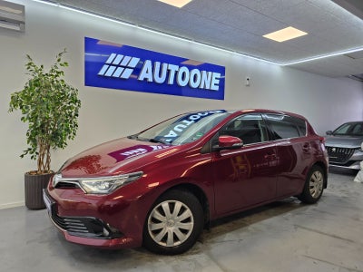 Toyota Auris 1,2 T T2 Style 5d