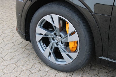 Audi e-tron Advanced quattro