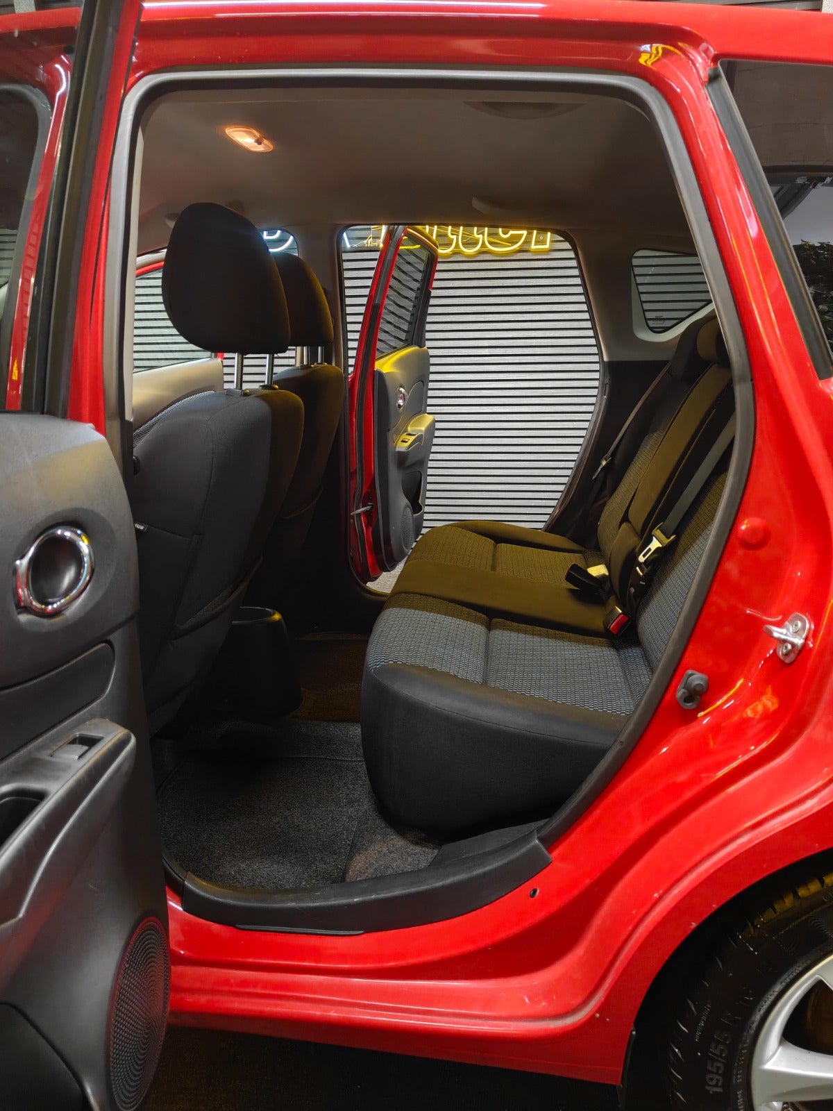 Billede af Nissan Note 1,2 Dig-S 98 Tekna CVT