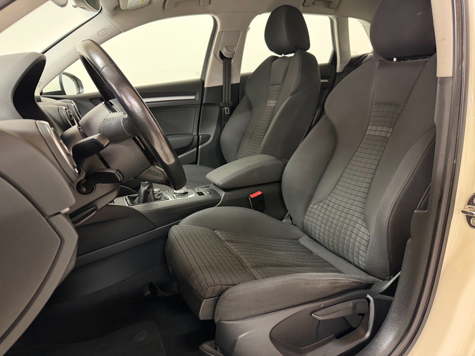 Audi A3 TDi 150 Attraction Sportback