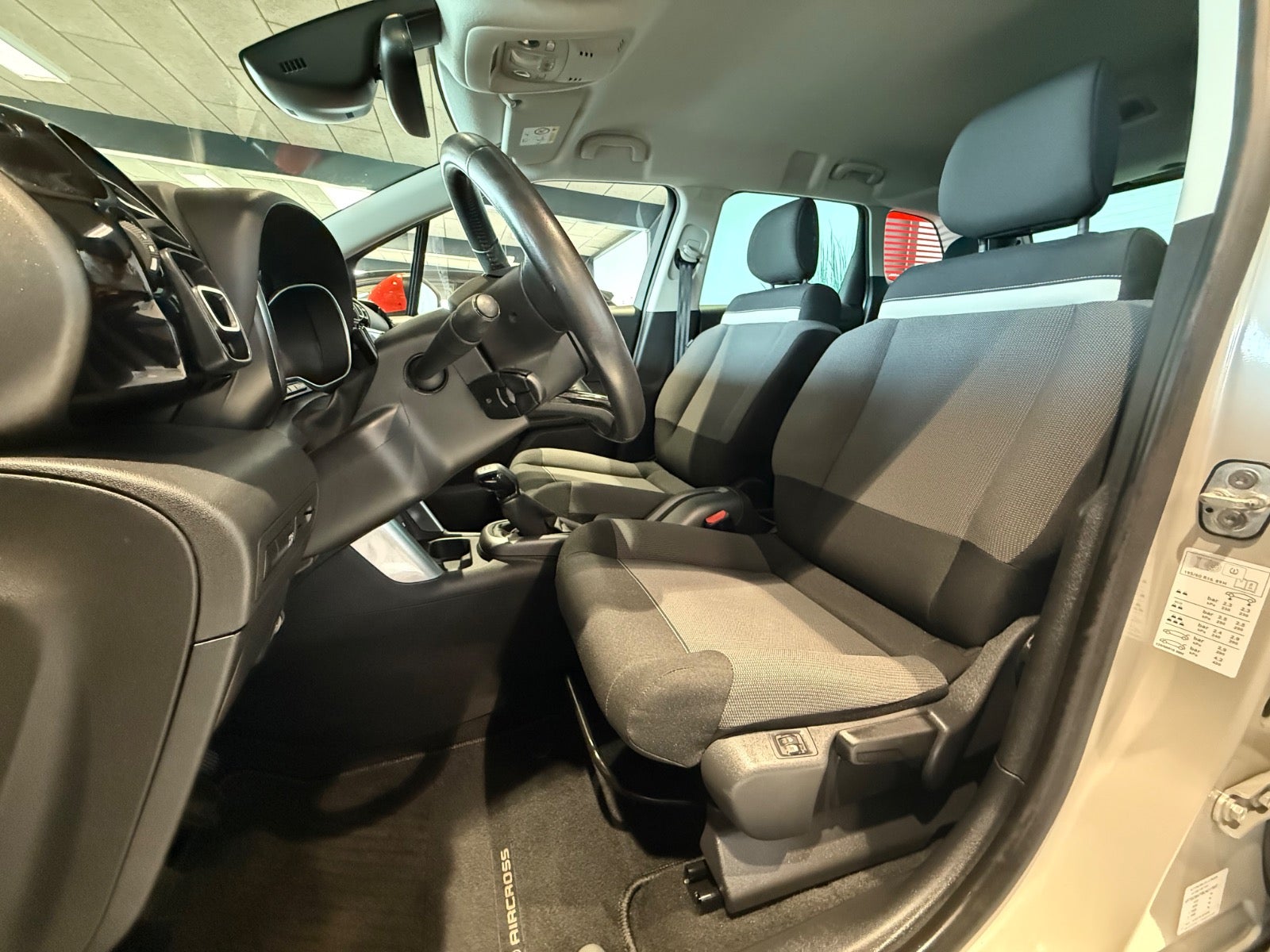 Billede af Citroën C3 Aircross 1,6 BlueHDi 100 BlackLine
