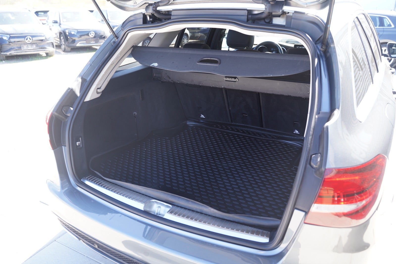 Billede af Mercedes C220 d 2,2 AMG Line stc. aut.