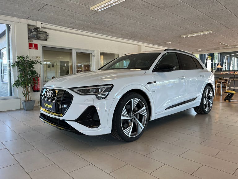 Audi e-tron S-line quattro