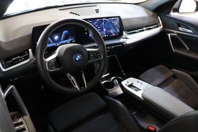 BMW iX2 eDrive20 M-Sport