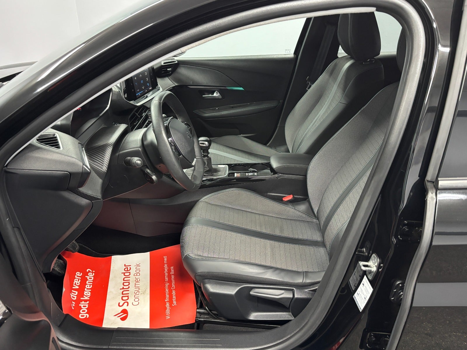 Billede af Peugeot 208 1,2 PureTech 100 Allure
