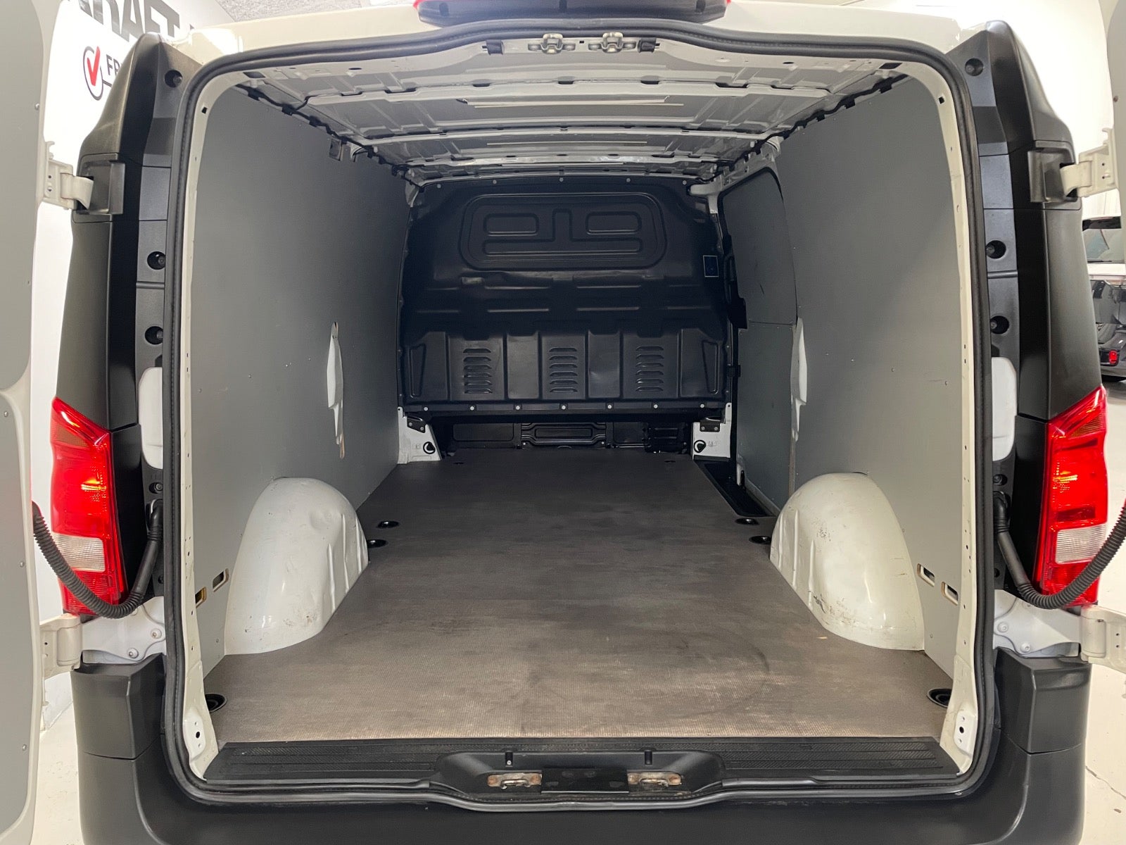 Billede af Mercedes Vito 114 2,0 CDi Kassevogn aut. XL RWD