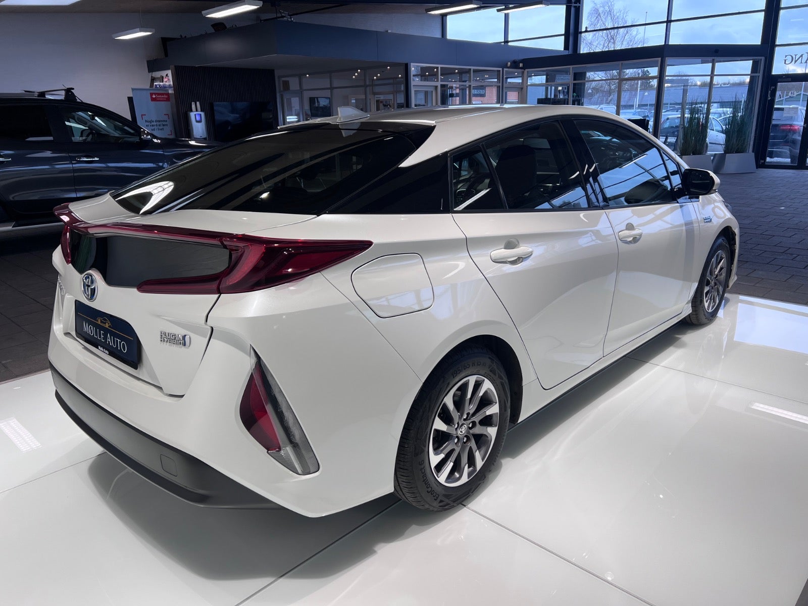 Billede af Toyota Prius 1,8 Plug-in Hybrid H3 MDS