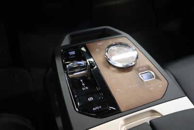 BMW iX xDrive40 Fully Charged Sport
