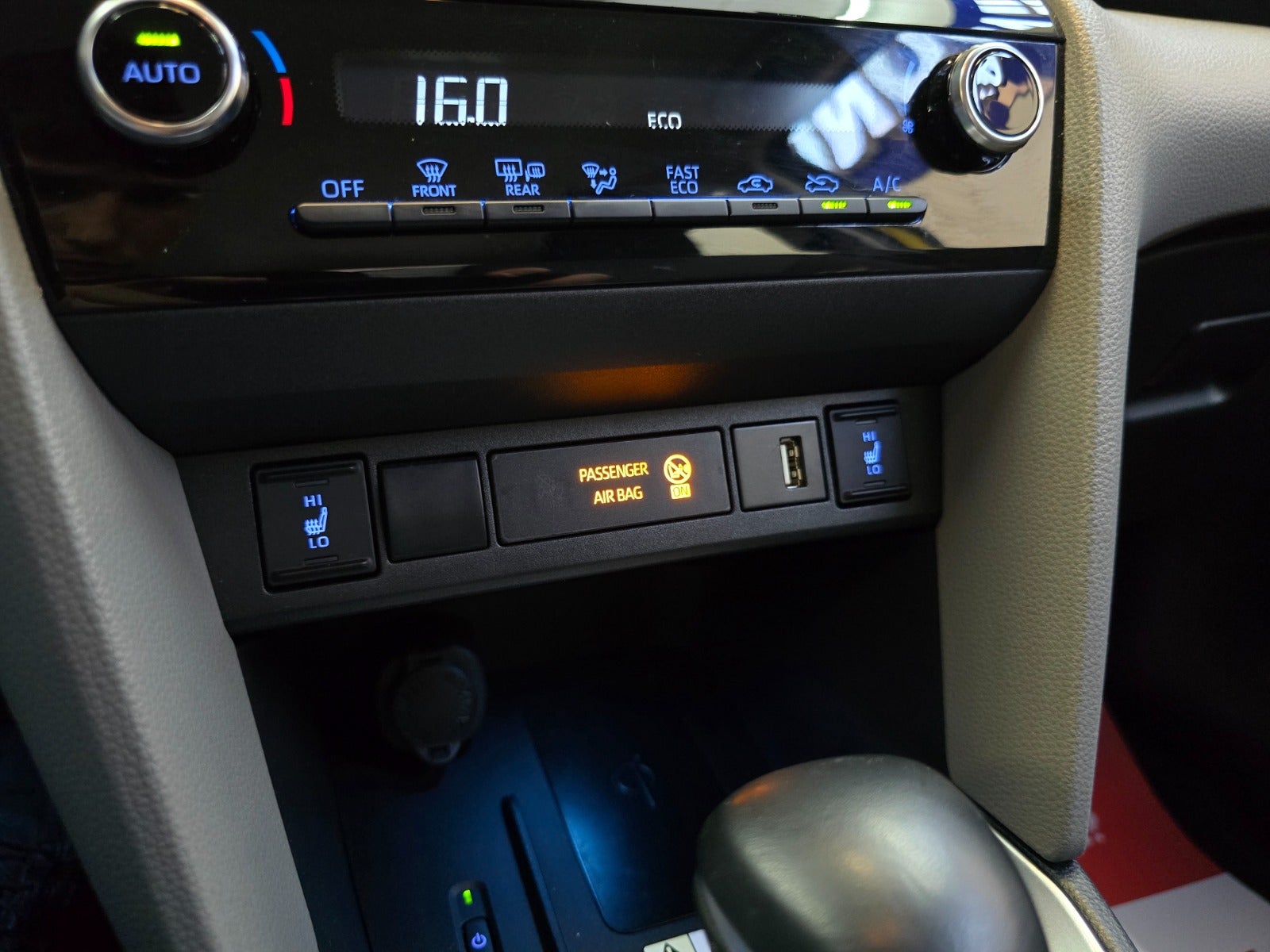 Billede af Toyota Yaris Cross 1,5 Hybrid Active Tech e-CVT