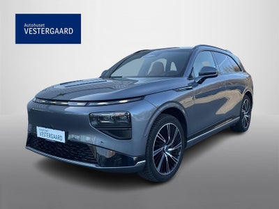 Xpeng G9  Performance 5d