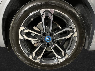 BMW iX2 eDrive20 Fully Charged M-Sport Van