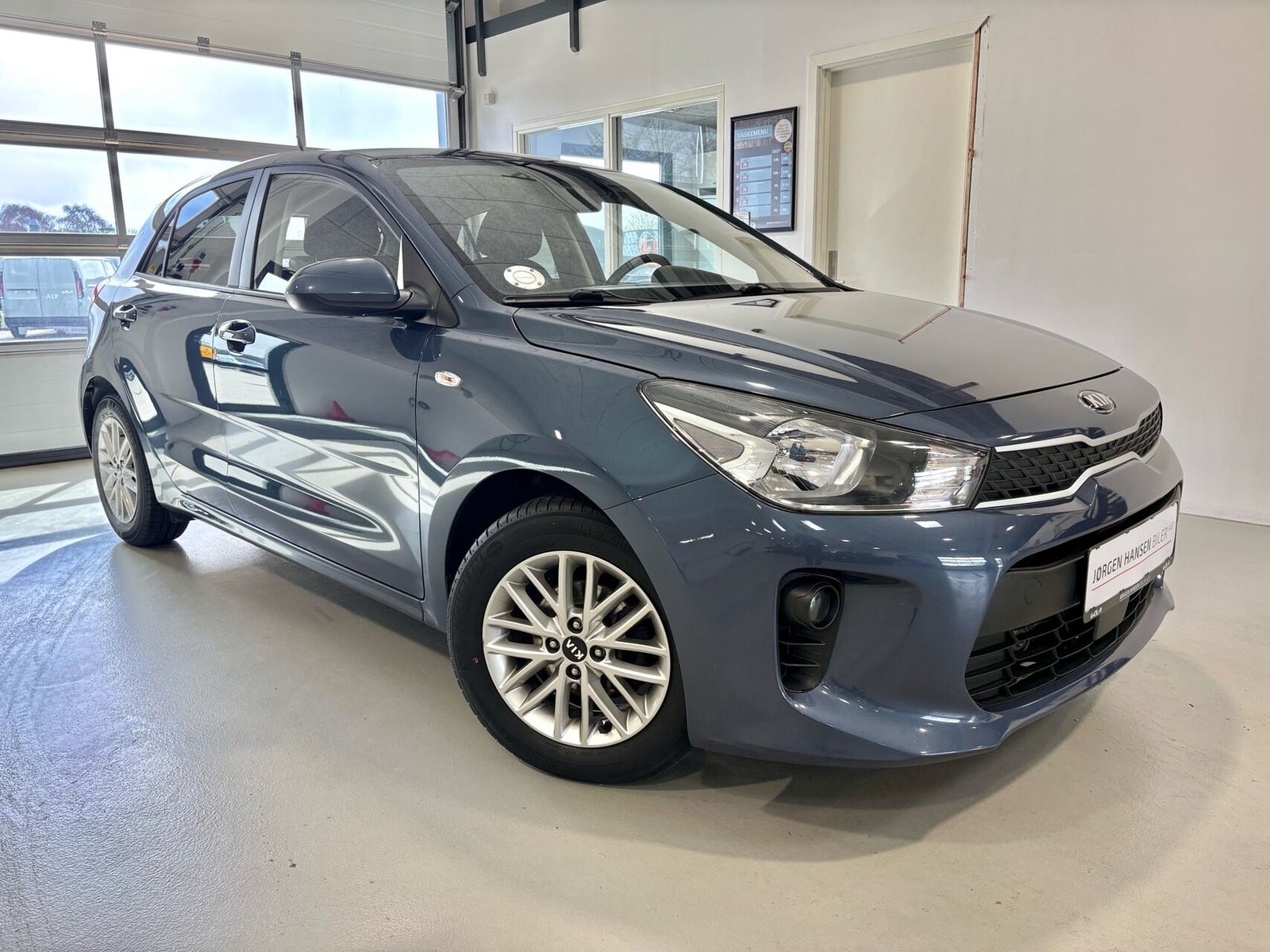 Kia Rio MPi Base Line