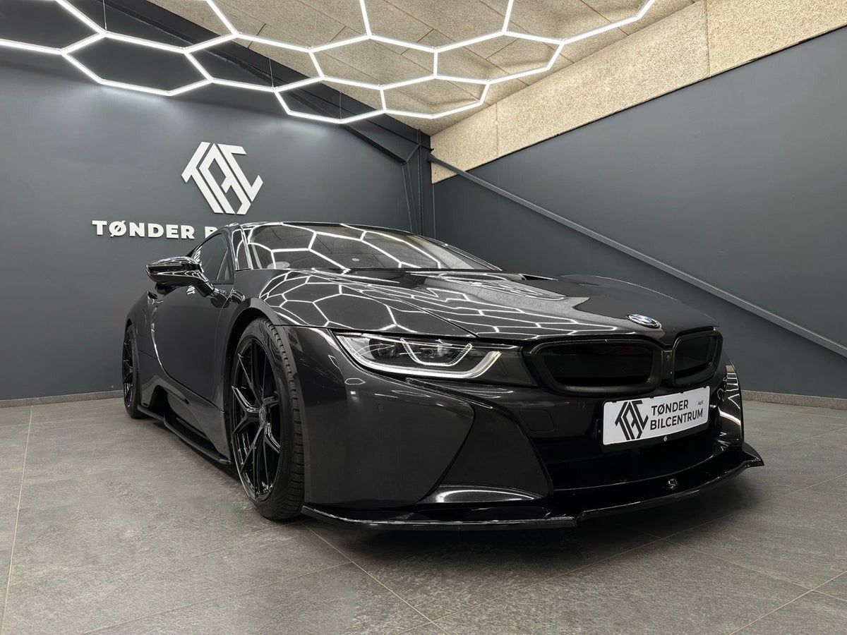 BMW i8 2016