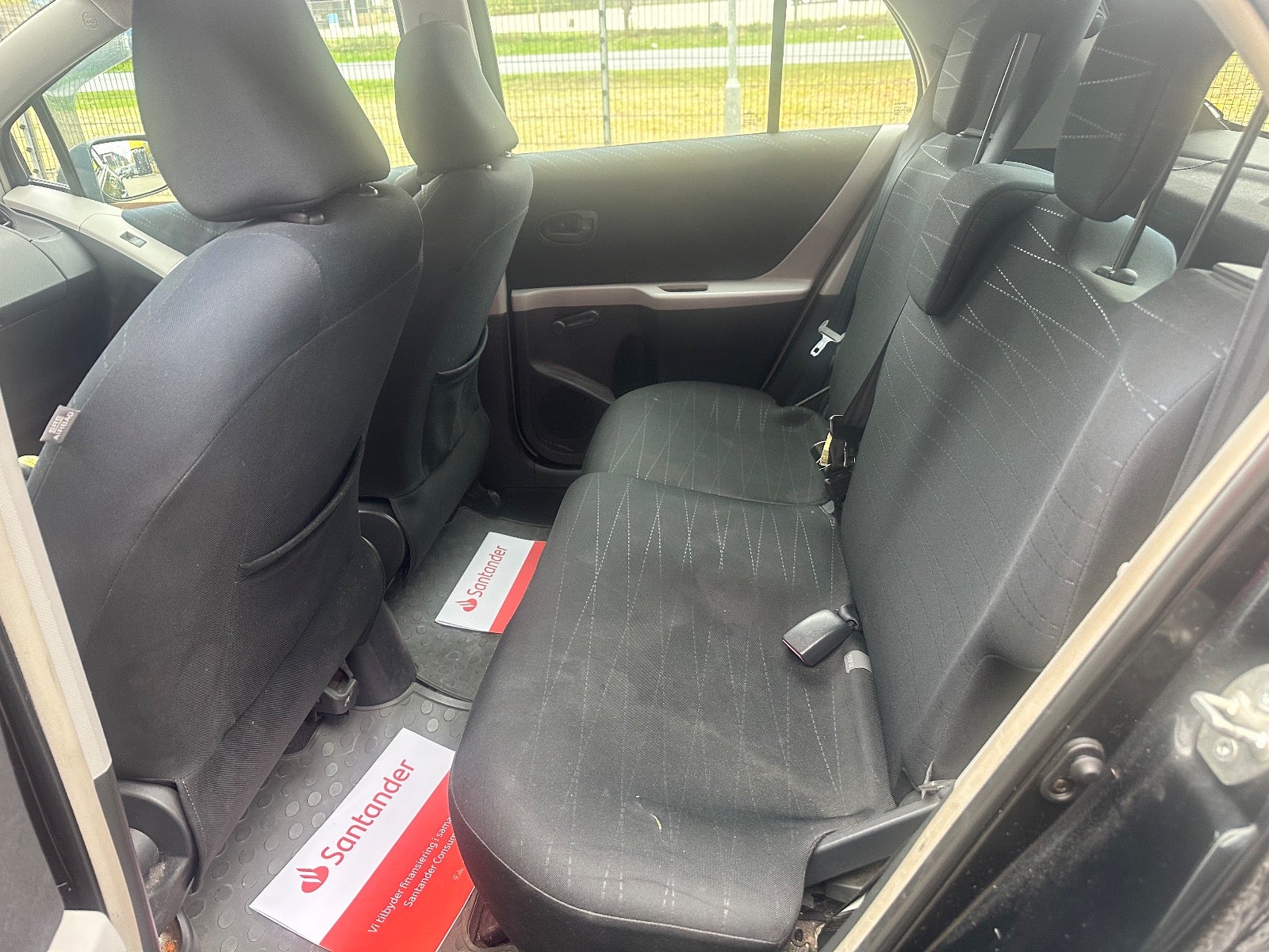 Toyota Yaris VVT-i Terra