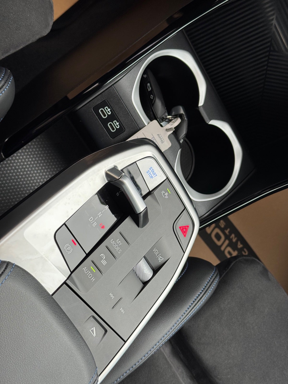 Billede af BMW iX2  eDrive20 M-Sport