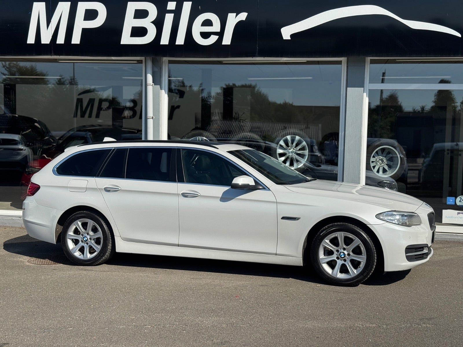 Billede af BMW 520d 2,0 Touring aut.
