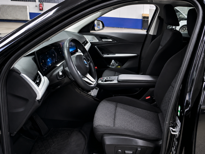 BMW iX1 xDrive30