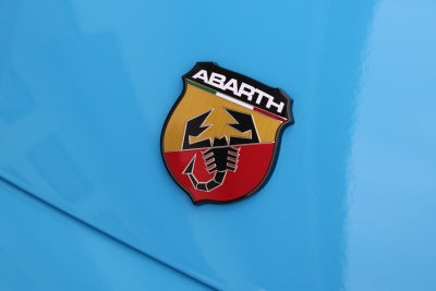 Abarth 500e Scorpionissima