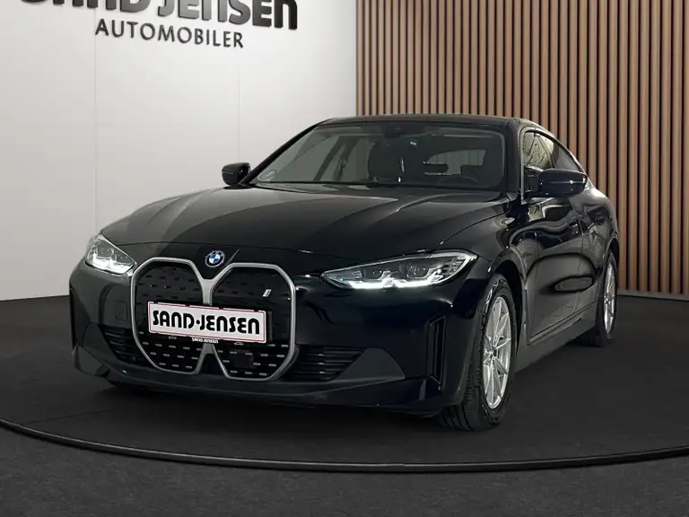 BMW i4 eDrive40