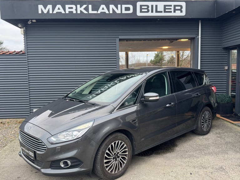 Ford S-MAX EcoBoost Titanium 7prs