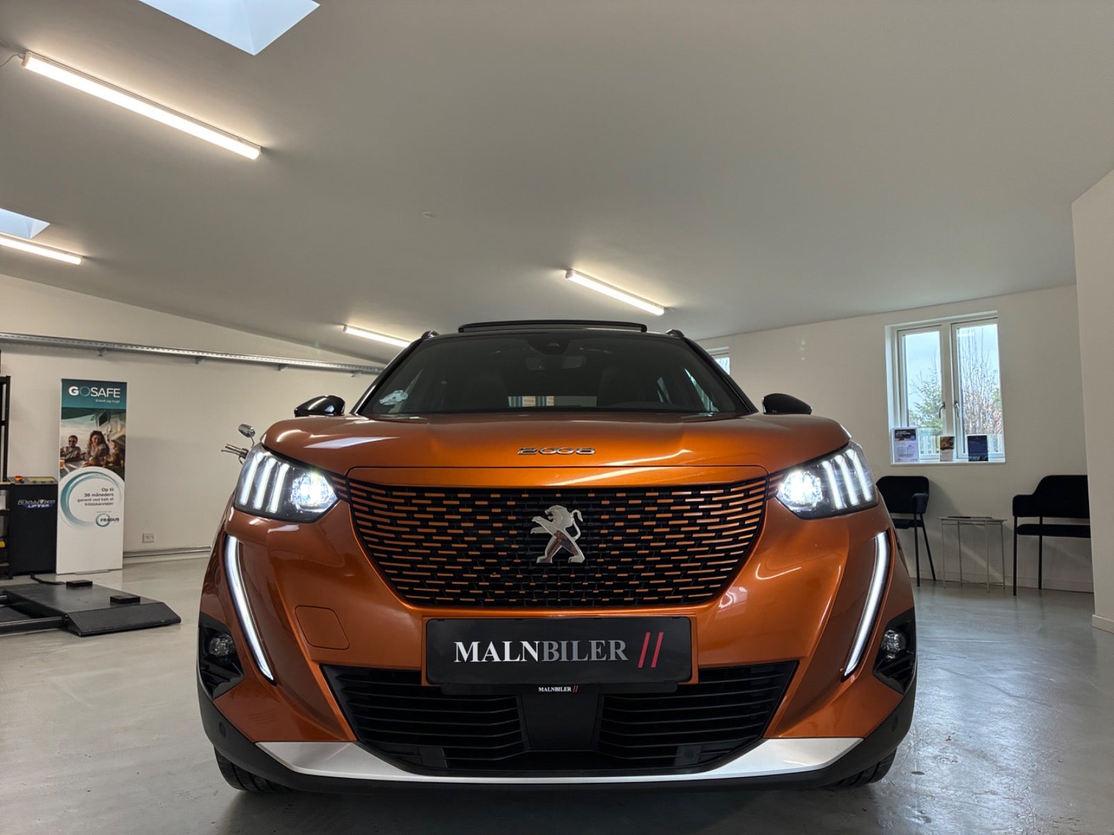 Billede af Peugeot e-2008 50 GT Sky