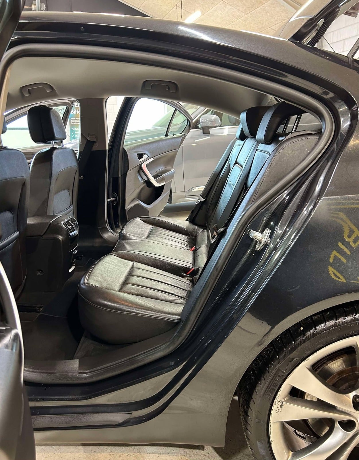 Billede af Opel Insignia 2,0 T 220 Edition aut.